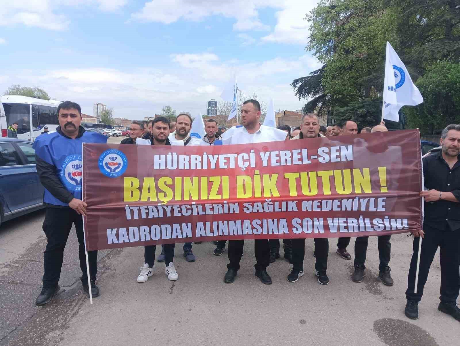 kadrolari alinan itfaiyecilerden ankara buyuksehir belediyesine tepki 0 jf1FFh6Q