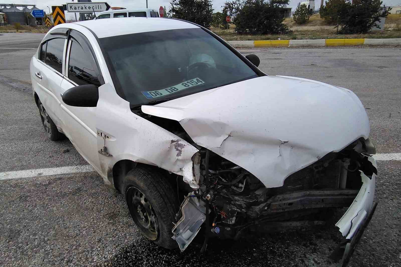 kafa kafaya carpisan otomobiller hurdaya dondu 4 yarali 2 QZp8Szly