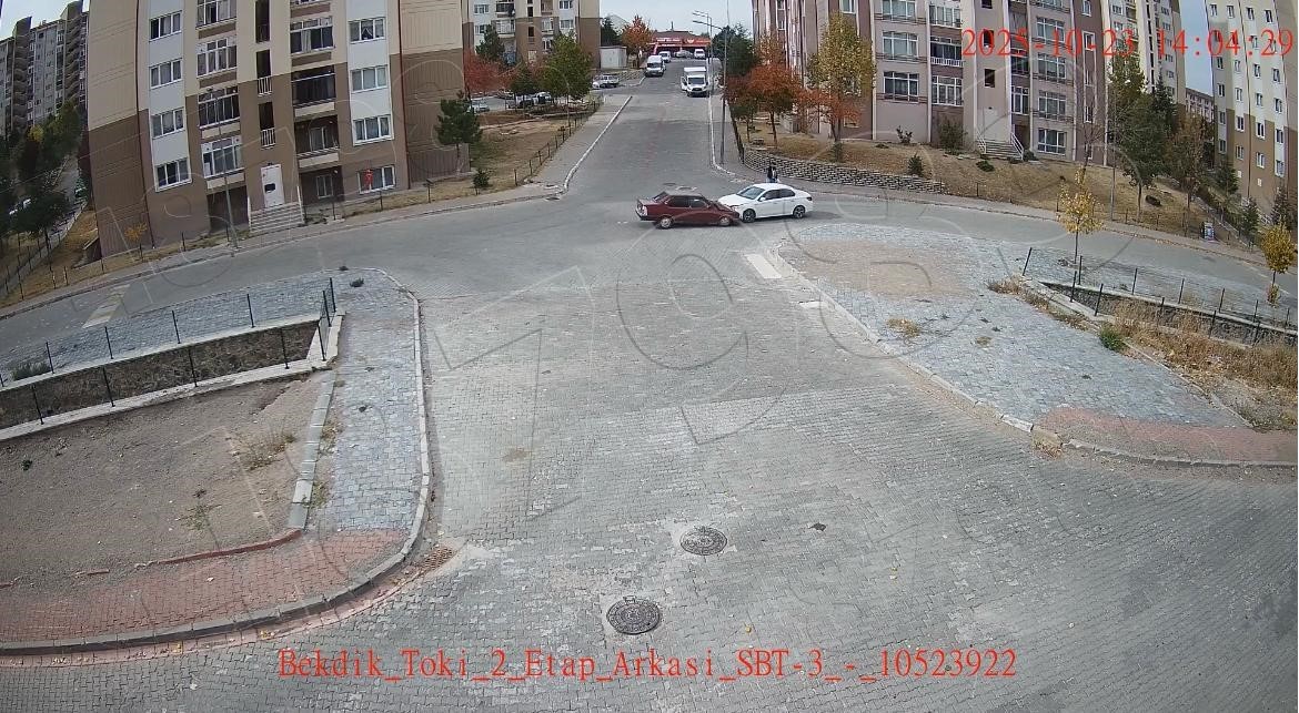 kafa kafaya carpistilar 1 zFzc4SRY
