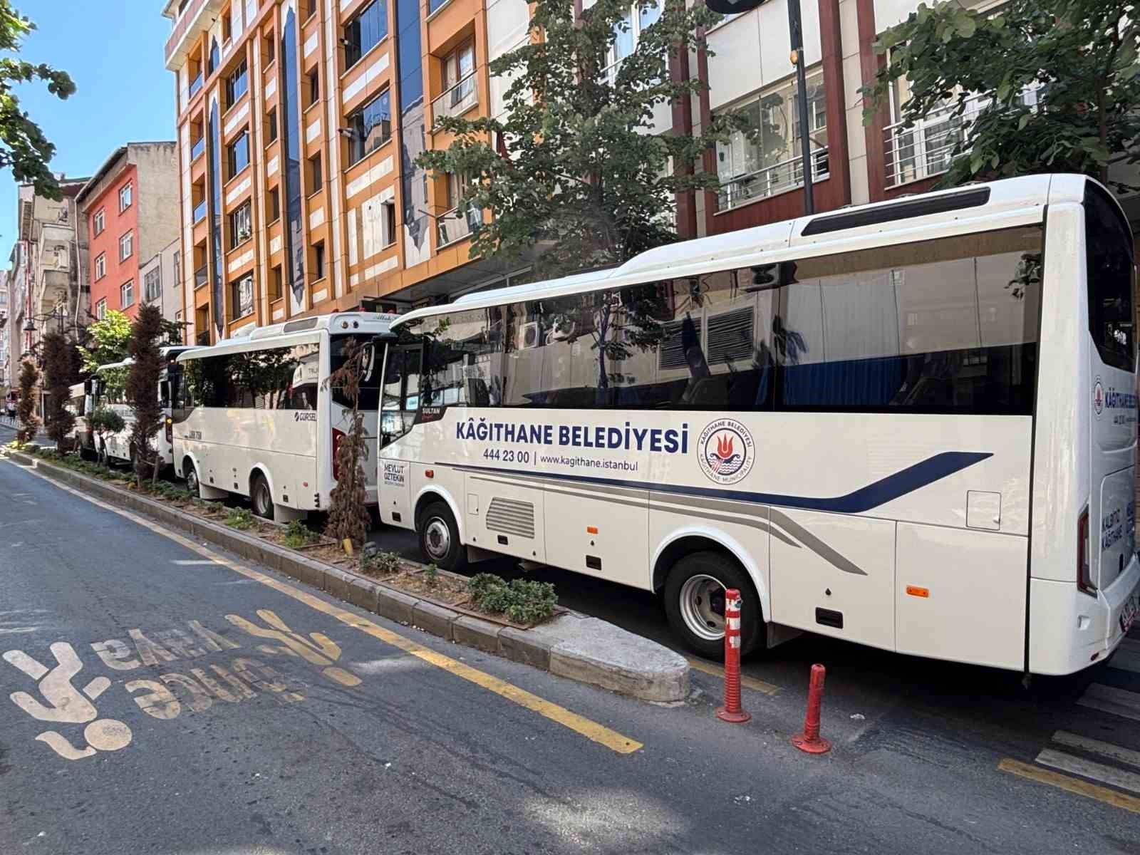 kagithane belediyesi mezarlik ziyaretlerini kolaylastiriyor 2 rDrsDzQ3