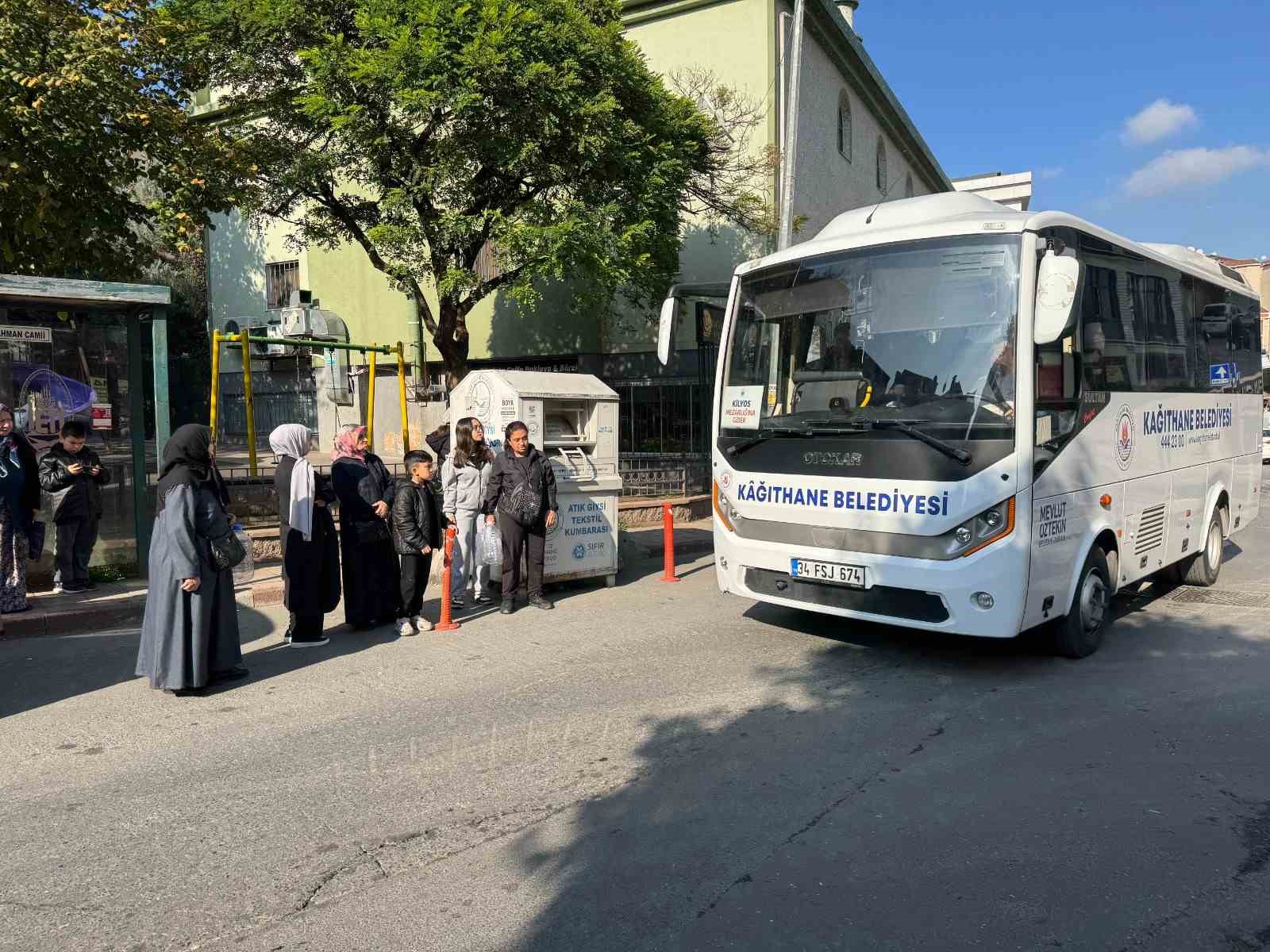 Kağıthane Belediyesi’nden kabir ziyaretlerine kolaylık 6 kagithane belediyesinden kabir ziyaretlerine kolaylik 2