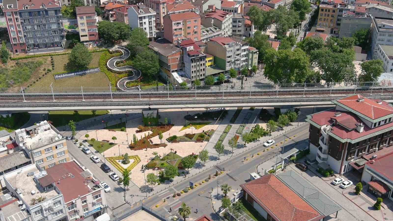 kagithanede 100 bin metrekarelik meydanlarla sehir yasami canlandi 7 BlB3aXPX