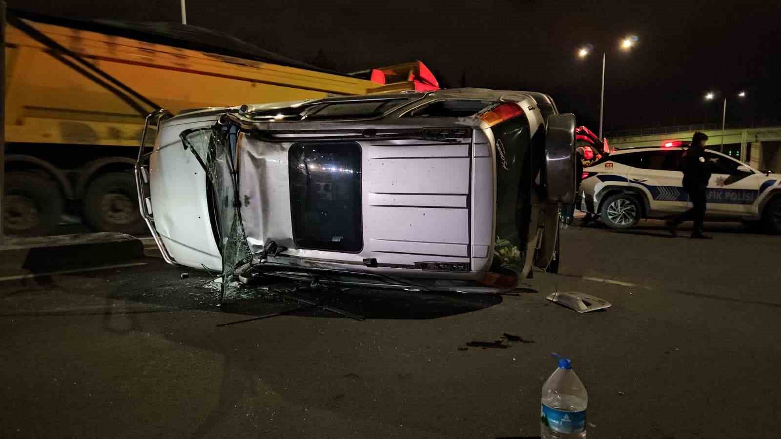 kagithanede alkollu surucu viyadukte kazaya neden oldu cip yan yatti 3 tZe2SMRz