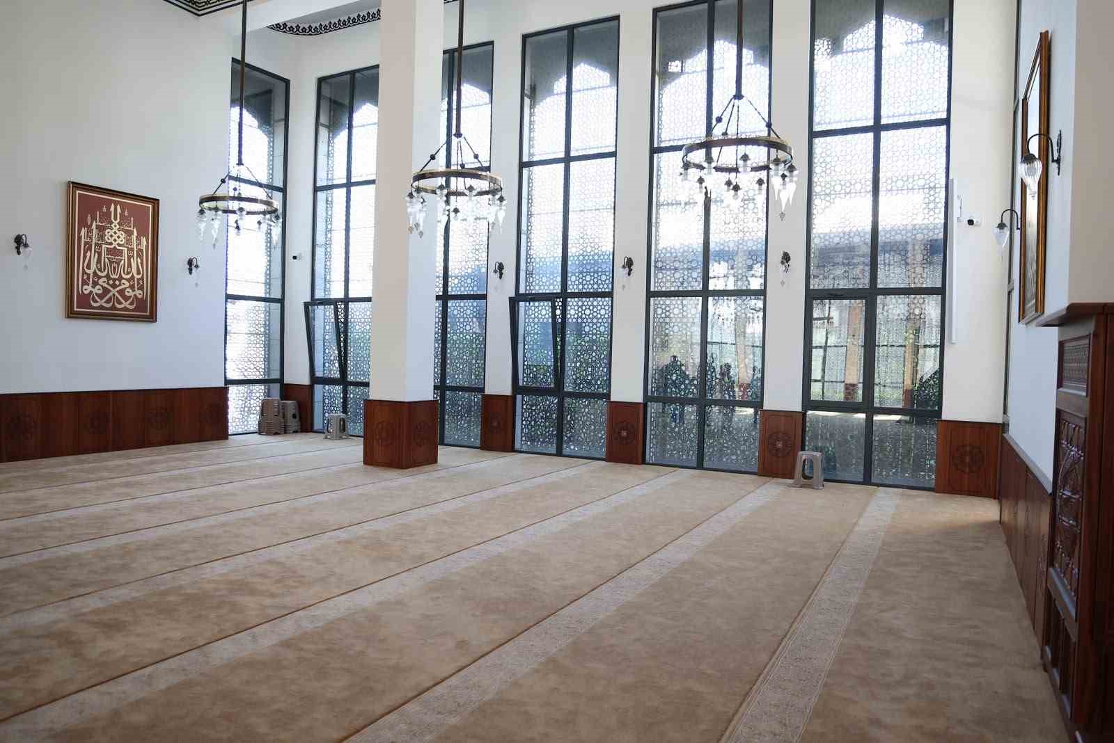 kagithanede ayazma camii ve kulliyesi acilis icin gun sayiyor 0 yPlyY8ri