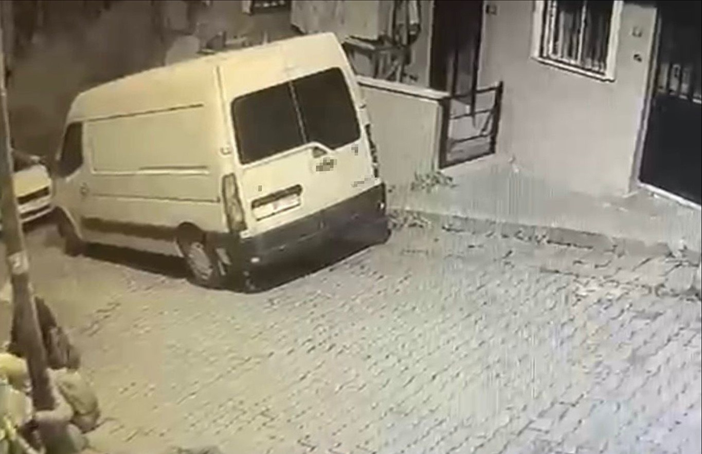 Kağıthane’de direğe dokunan çocuğa elektrik çarptı 6 kagithanede direge dokunan cocuga elektrik carpti 2 BMtPnUmd