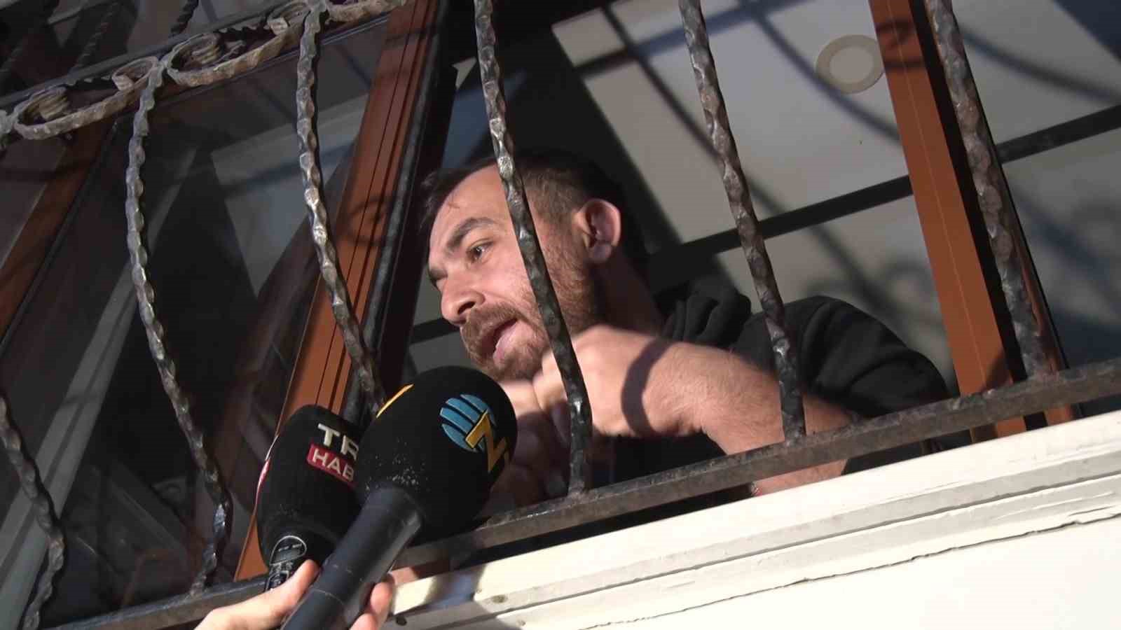 kagithanede dogal gaz patlamasi evin duvarini yikti 1 yarali 0 SaCLpDSd