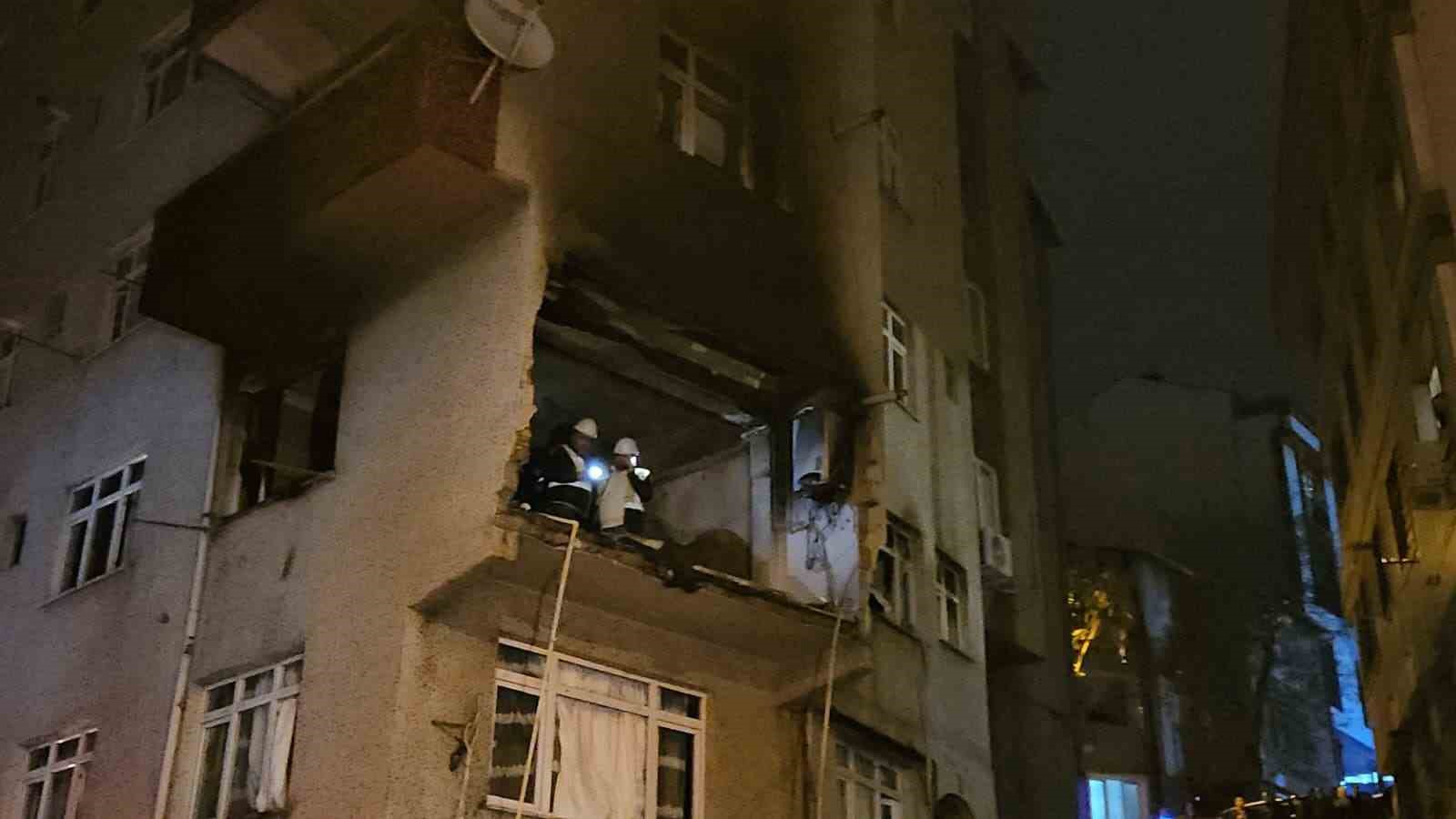 kagithanede dogal gaz patlamasi evin duvarini yikti 1 yarali 4 ttn8FS3M