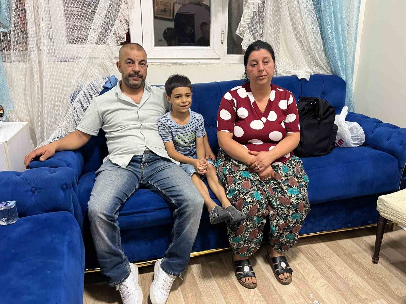 kagithanede esiyle tartisip taksiye binen kadindan 4 gundur haber alinamiyor 0 tZ81CWb4