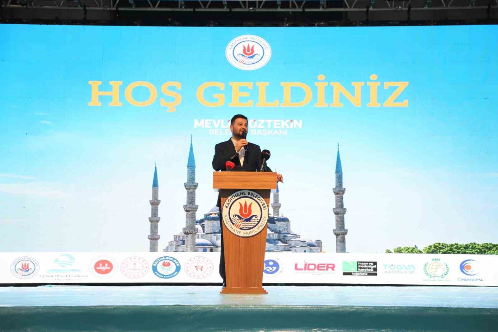kagithanede genclik uyaniyor duada bulusuyor projesi ile camiye gelen cocuklara odul dagitildi 3 llTW8GAq