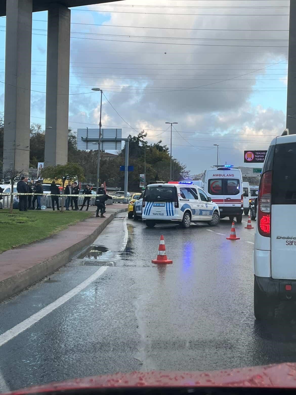 kagithanede korkunc cinayet konusma bahanesiyle bulustugu eski esini takside silahla vurarak oldurdu 1 dwWlh1cZ