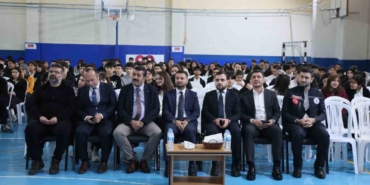 kagithanede-ogrenciler-afet-farkindalik-egitimi-aliyor-4h4Nf2n7.jpg