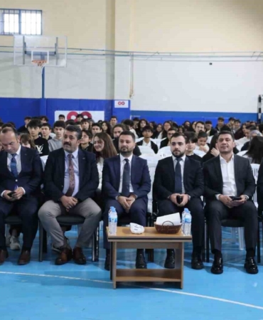 kagithanede-ogrenciler-afet-farkindalik-egitimi-aliyor-4h4Nf2n7.jpg