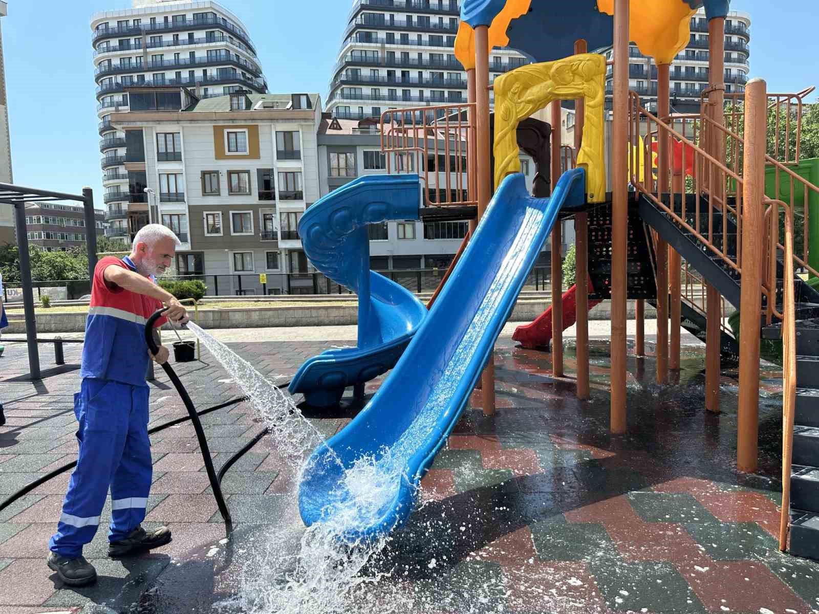 kagithanede parklarda temizlik seferberligi 3 SeOdODIB