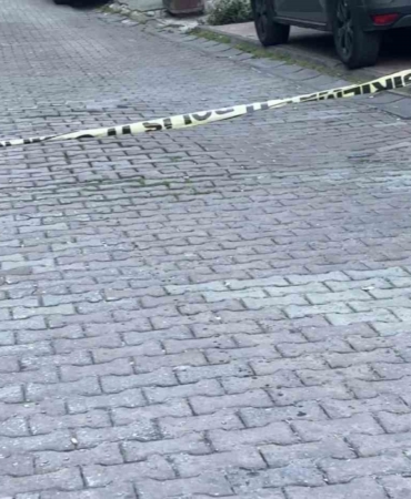 kagithanede-polis-kendine-saldiran-gencler-kacinca-havaya-uyari-atesi-acti-wlB1BscP.jpg