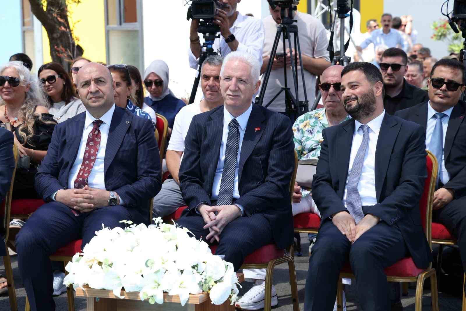 kagithanede sokak hayvanlari icin 10 donumluk dev rehabilitasyon merkezi hizmete acildi 2