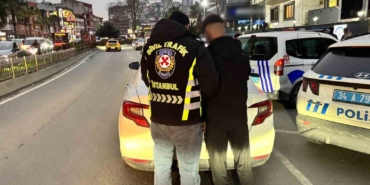 kagithanede-trafik-guvenligini-tehlikeye-dusuren-surucuye-83-bin-tl-ceza-RGP7FW2M.jpg