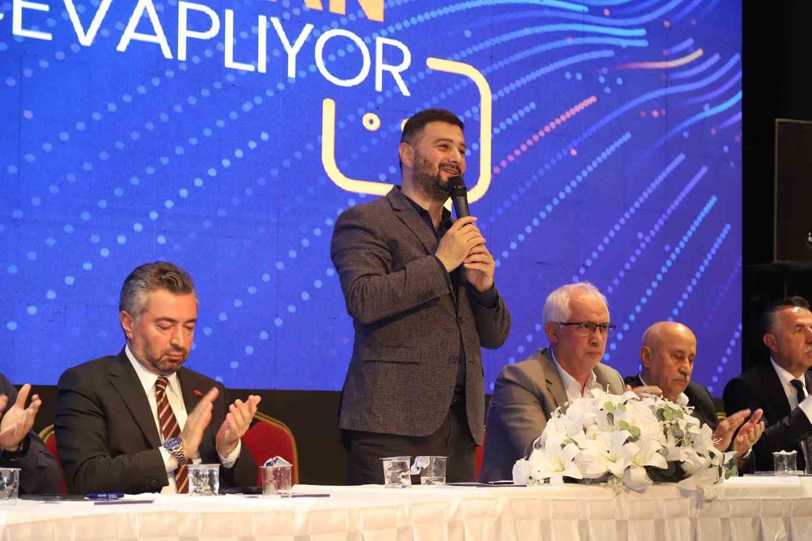 Kağıthane’de vatandaşlar sordu, hizmetler konuşuldu 12 kagithanede vatandaslar sordu hizmetler konusuldu 8 3z8D3PaP