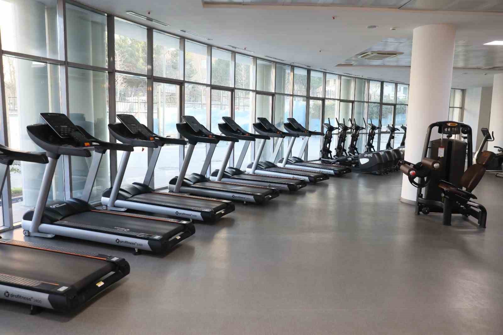 Kağıthane’de yetişkin fitness ve yüzme kursları için yaz dönemi kayıtları başladı 5 kagithanede yetiskin fitness ve yuzme kurslari icin yaz donemi kayitlari basladi 1 Il1K9A3y