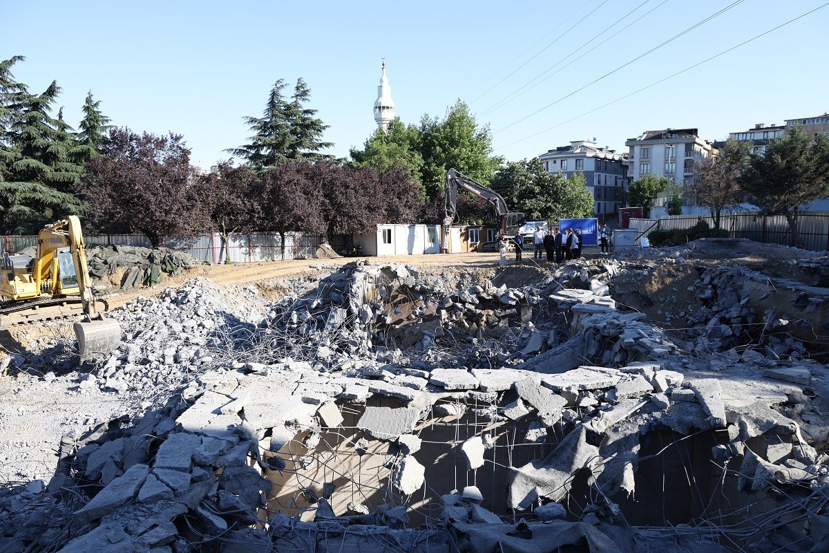 kagithaneye yeni spor yatirimi nurtepe spor tesisinde calismalar basladi 4 kmFrmEMw