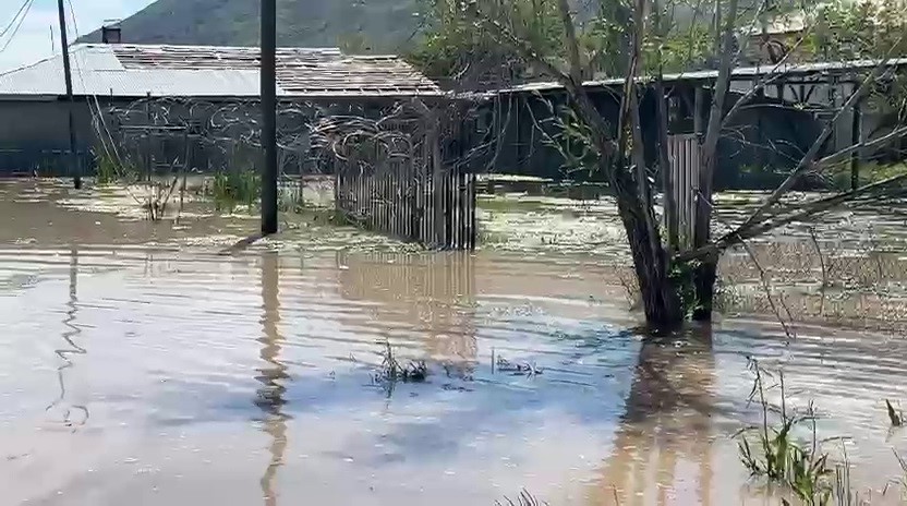 kagizmanda baraj taskini evler ahirlar ve is yerleri sular altinda kaldi 0 T9ta1wzL