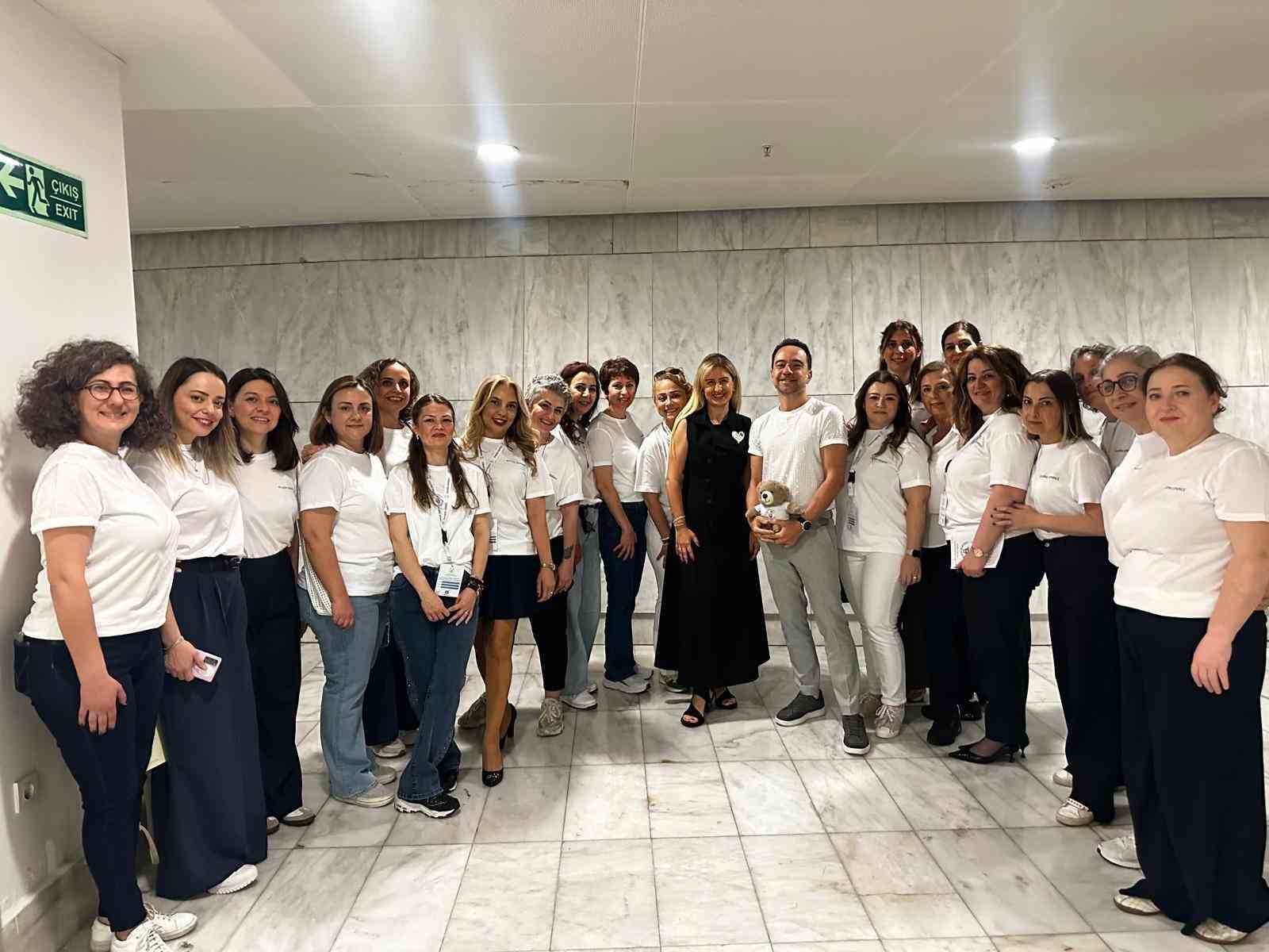 kahkaha hataydaki cocuklar icin yukseldi 0 vnvaQO8d