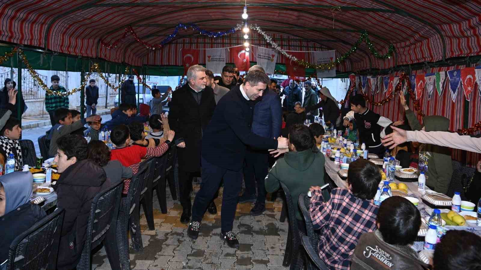 kahramanmaras buyuksehirden idlibde kardeslik iftari 5 12mm4Xlf