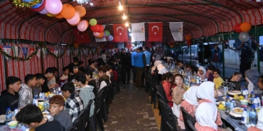 kahramanmaras-buyuksehirden-idlibde-kardeslik-iftari-vKwtH32q.jpg