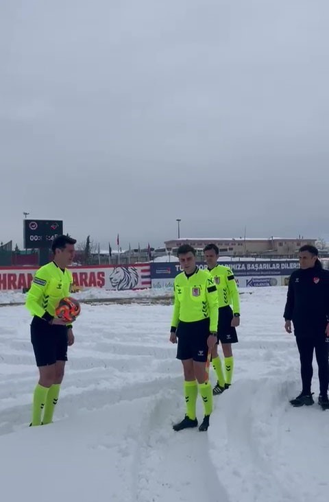 kahramanmaras istiklalspor 1461 trabzon fk maci kar sebebiyle ertelendi 4