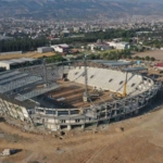 kahramanmaras-stadyumunun-yuzde-50si-tamamlandi-5h7tLvic.jpg
