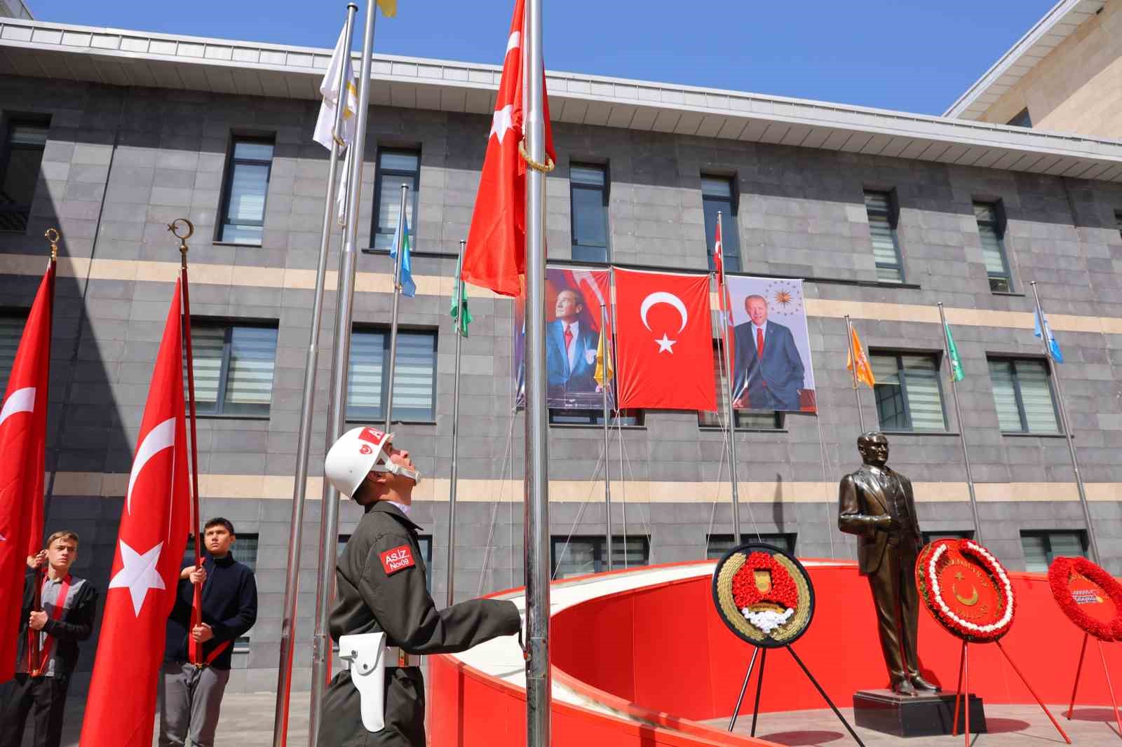 kahramanmarasa istiklal madalyasinin verilisinin 101 yili kutlandi 4 ZwSRlCvI