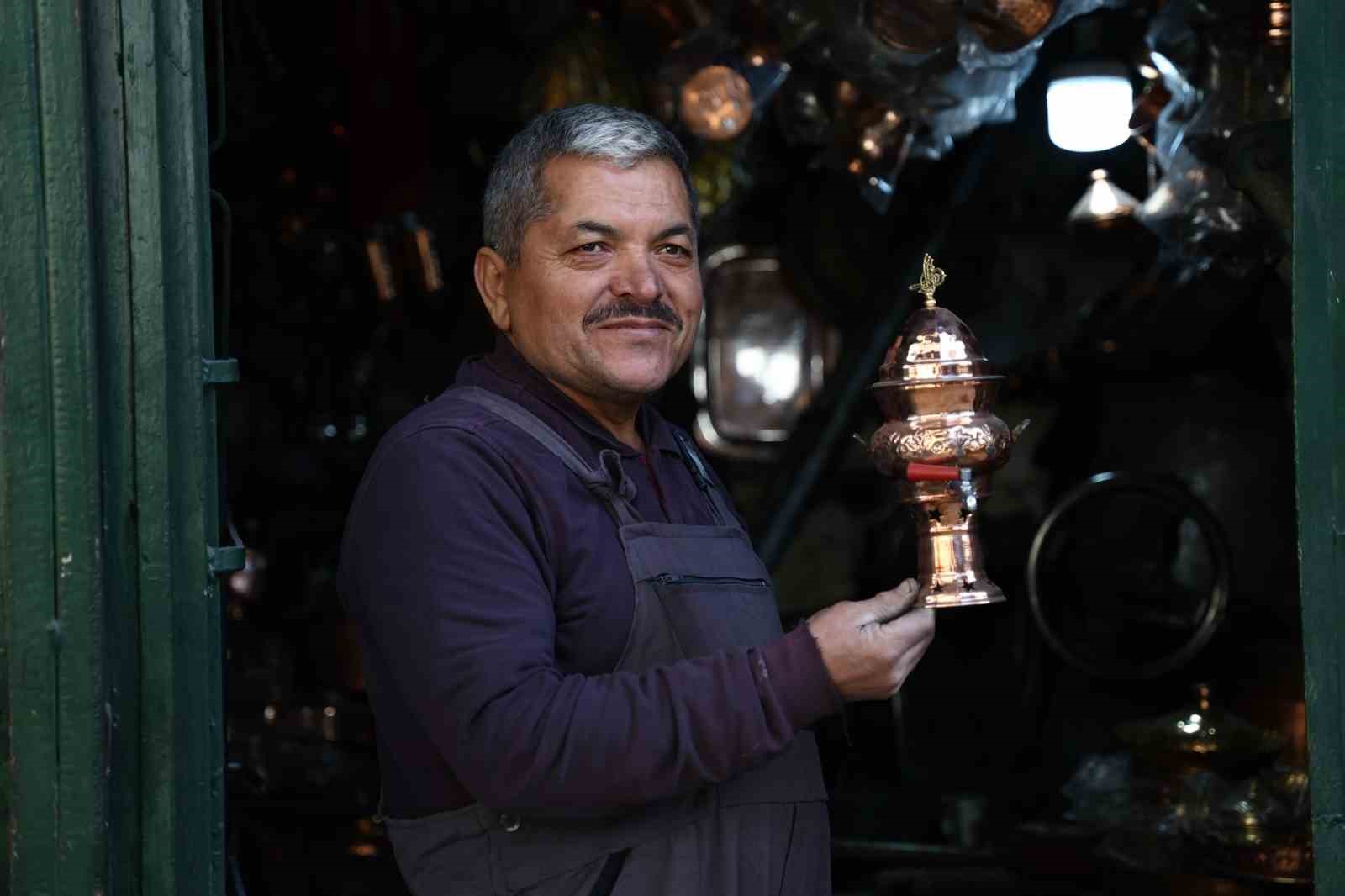 kahramanmarasta bakir ustalarinin cekic sesleri asirlik carsida h l yankilaniyor 1 wbJYGemV