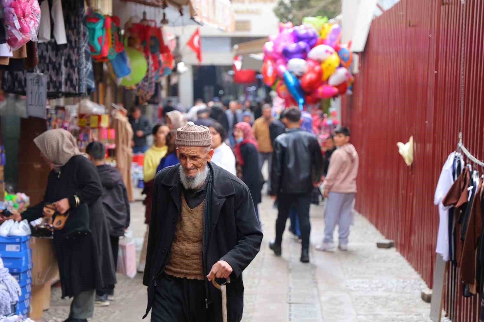 kahramanmarasta bayram oncesi yogunlugu 4 Ef3dZ5Uc