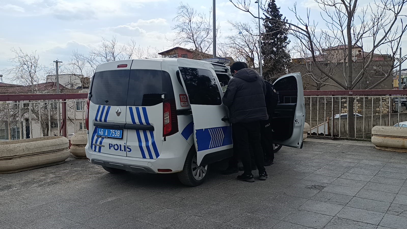 kahramanmarasta bir dal sigara tartismasi bicakli kavgaya donustu 1 yarali 0 F6Aa8tDN