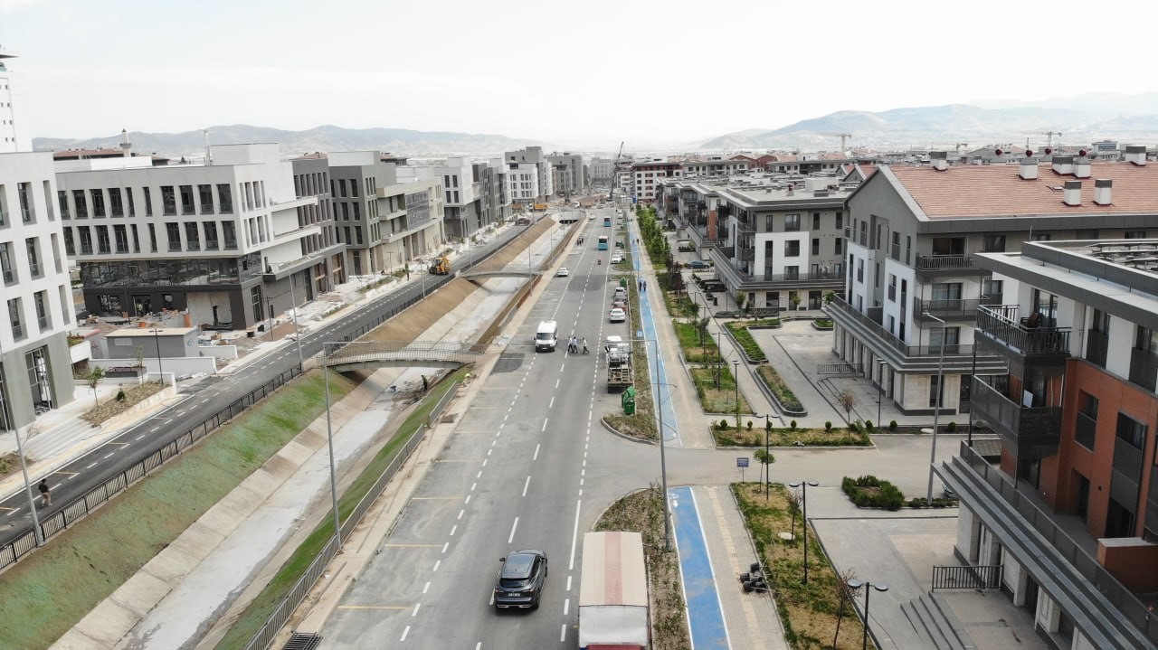 Kahramanmaraş’ta Derepazarı’ndan Azerbaycan Mahallesi’ne uzanan değişim 8 kahramanmarasta derepazarindan azerbaycan mahallesine uzanan degisim 4 3bBlZDNv