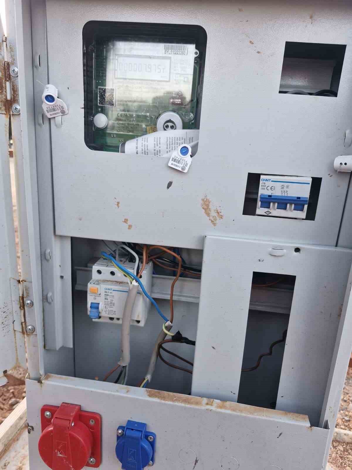 kahramanmarasta elektrik akimina kapilan isci yasamini yitirdi 3 h2MgECZZ