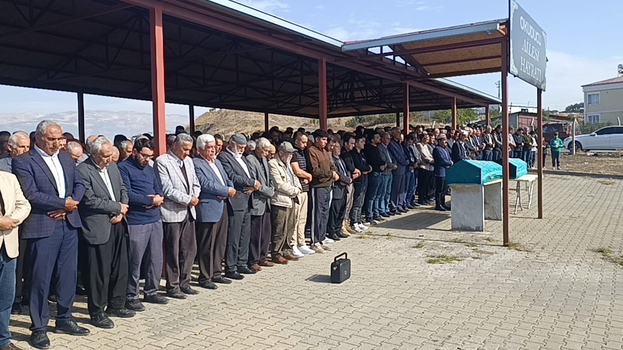kahramanmarasta eski koca vahseti eski es ve kayinvalide yan yana topraga verildi 3 n8AJtMtw