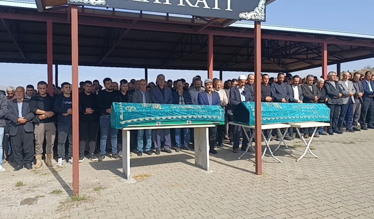 kahramanmarasta-eski-koca-vahseti-eski-es-ve-kayinvalide-yan-yana-topraga-verildi-ab2ga6J1.jpg