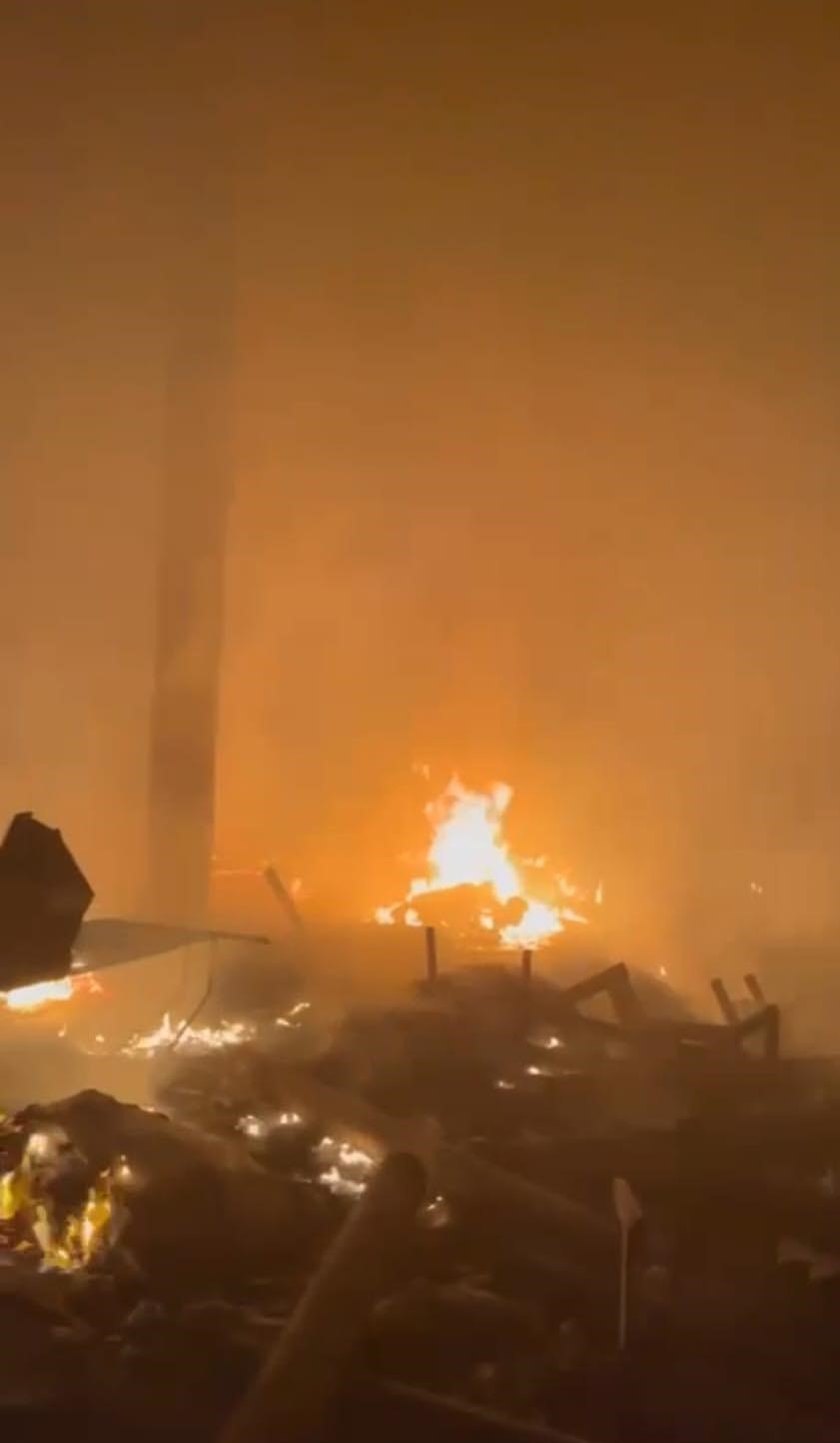 Kahramanmaraş’ta fabrika yangını 7 kahramanmarasta fabrika yangini 3 iMzatDwa