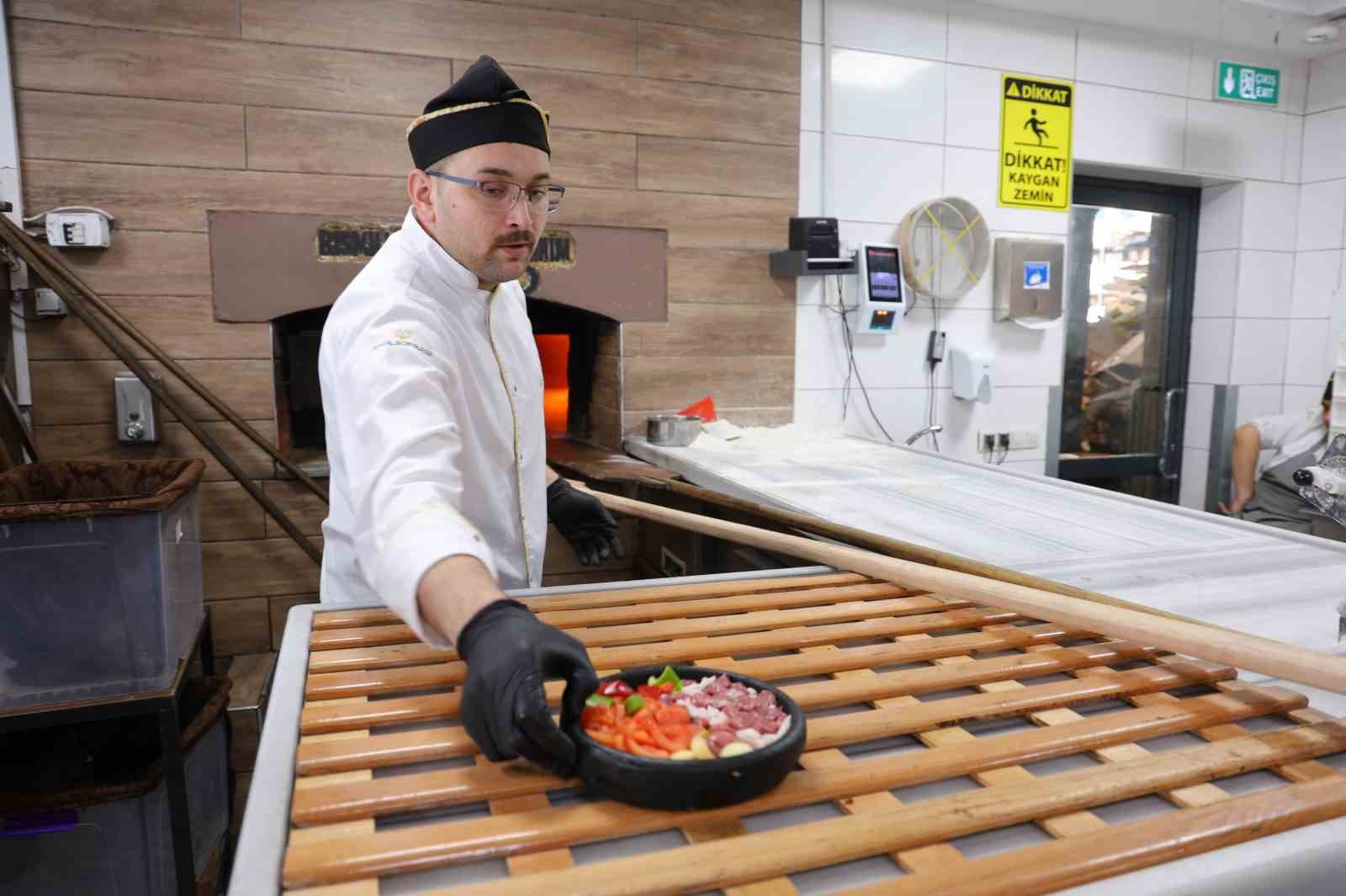 kahramanmarasta iftar sofralarini susleyen lezzet eli bogrunde 5 75LHWKUV