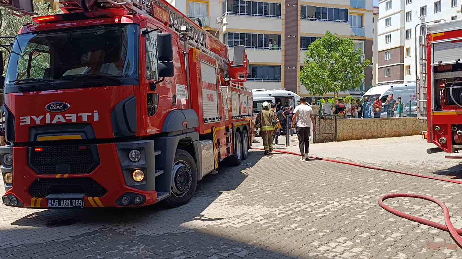 kahramanmarasta ikamet yangini 3 olu 2 YrB7As8v
