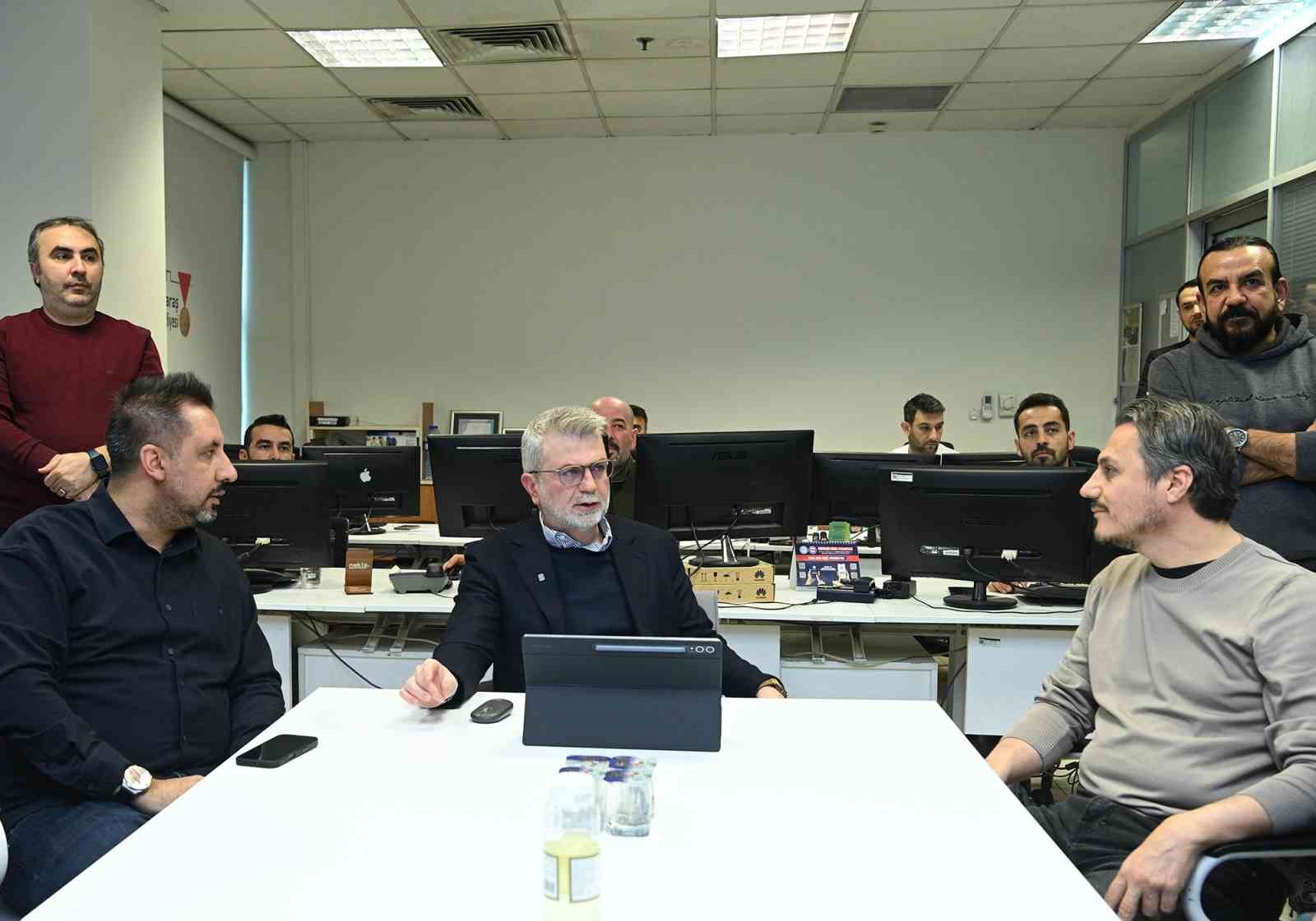 kahramanmarasta kar sevinci yasanirken ekipler de sahada gorev yapiyor 6 t5XCyhND