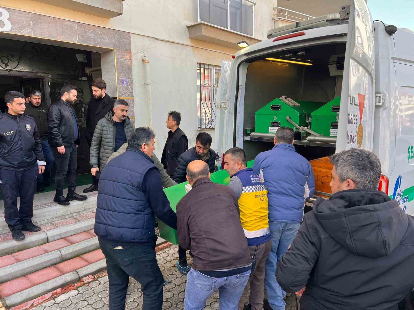 kahramanmarasta madde bagimlisi genc babasini bicaklayarak oldurdu 1