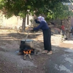 kahramanmarasta-mahalle-sakinleri-muharrem-ayinda-kazan-basinda-bulustu-ILC2fGiJ.jpg