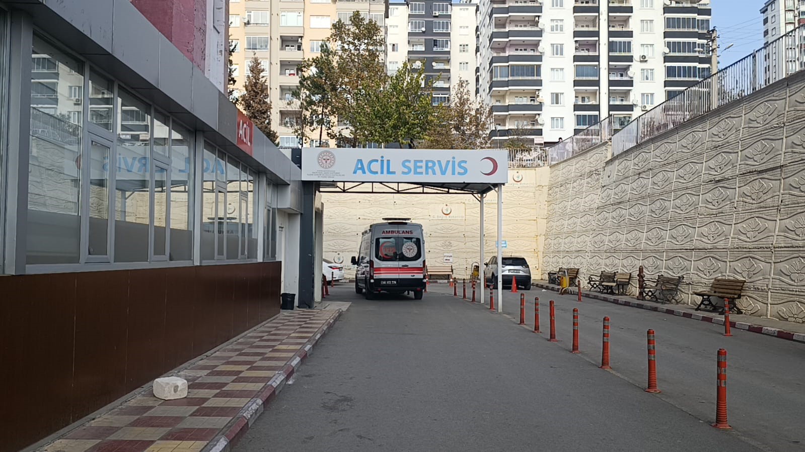kahramanmarasta okulda koku panigi yaklasik 17 ogrenci hastaneye sevk edildi 3
