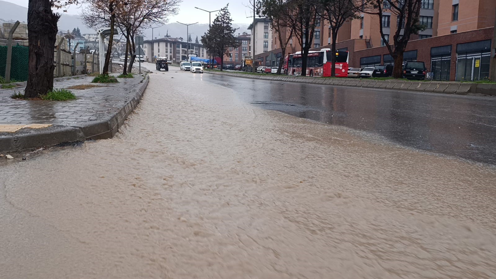kahramanmarasta saganak etkili oluyor 2 ROJcfwAp