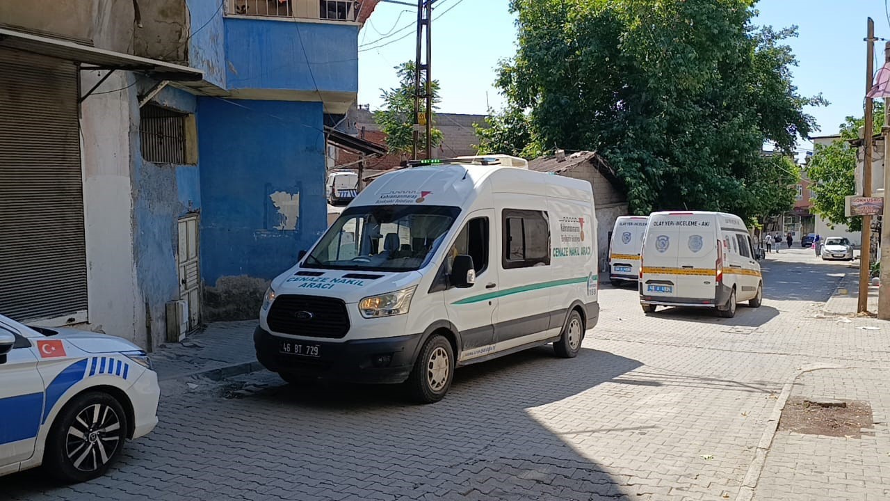 Kahramanmaraş’ta sahte rakı şüphesi: 1 kişi hayatını kaybetti 4 kahramanmarasta sahte raki suphesi 1 kisi hayatini kaybetti 0 fX3a3v8c