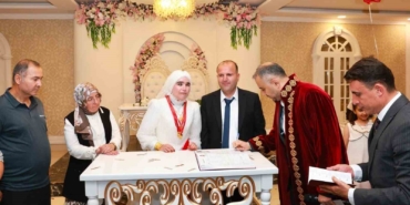 kahramanmarasta-sevgi-engel-tanimadi-gorme-engelli-iki-ogretmen-dunyaevine-girdi-Lp4k78Ni.jpg