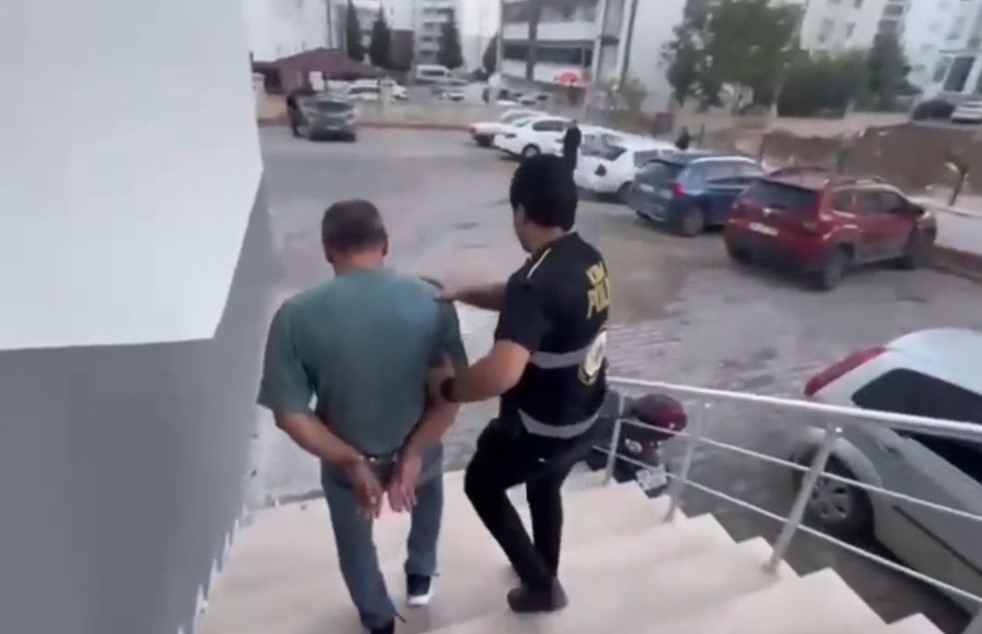 kahramanmarasta silah kacakciligi operasyonu 7 tutuklama 1 KwcK3i1l