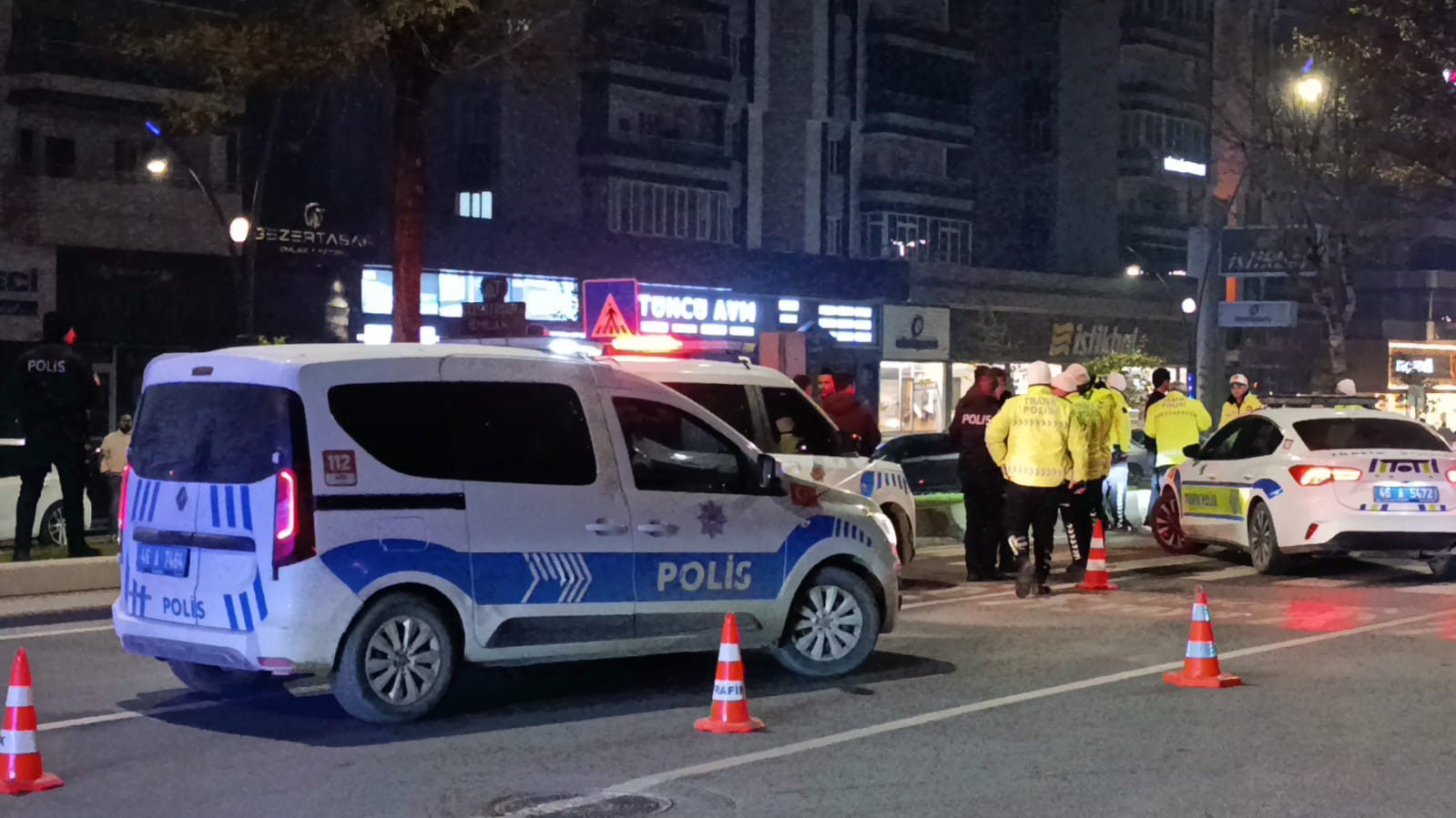 kahramanmarasta trafik kazasi 1 olu 1 agir yarali 4 kFEwJfVt