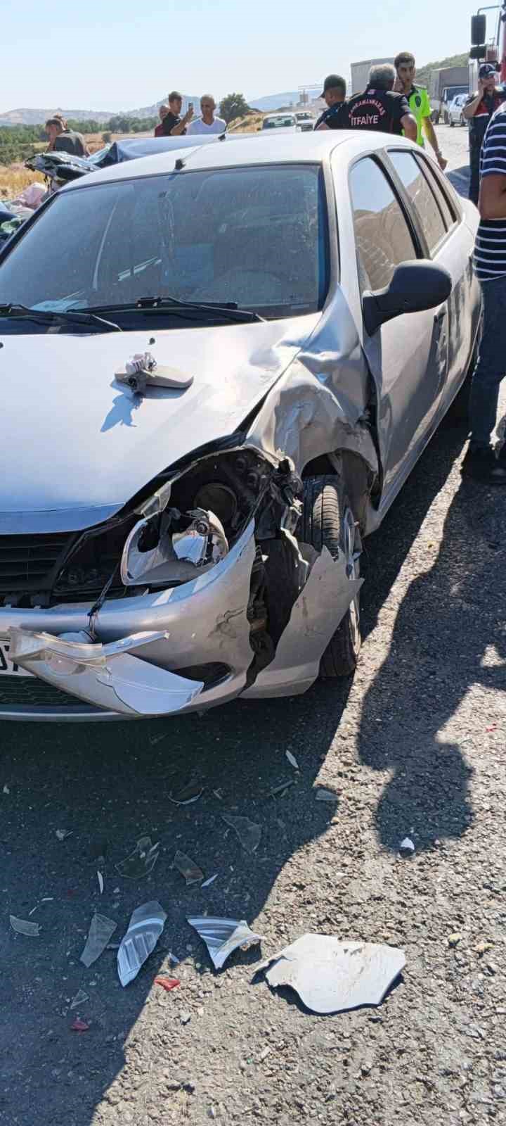 Kahramanmaraş’ta trafik kazası: 2’si ağır 4 yaralı 4 kahramanmarasta trafik kazasi 2si agir 4 yarali 0 7HDjdlYR